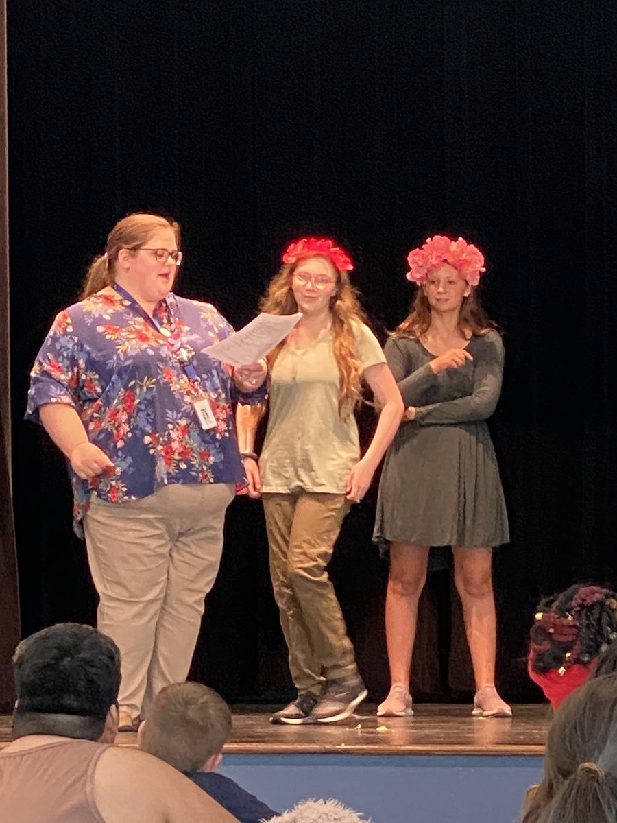 jarrell_ms's tweet photo. Musical theater is performing acts from different musicals as a culmination of learning.The students designed and planned everything!@Jarrell_ISD https://t.co/PiBrRZHakw