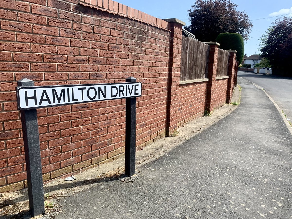 LazylaiL's tweet photo. @LewisHamilton Surely this street was meant for you!!! #hamiltondrive #lewishamilton #meltonmowbray https://t.co/82r0pYeLHb