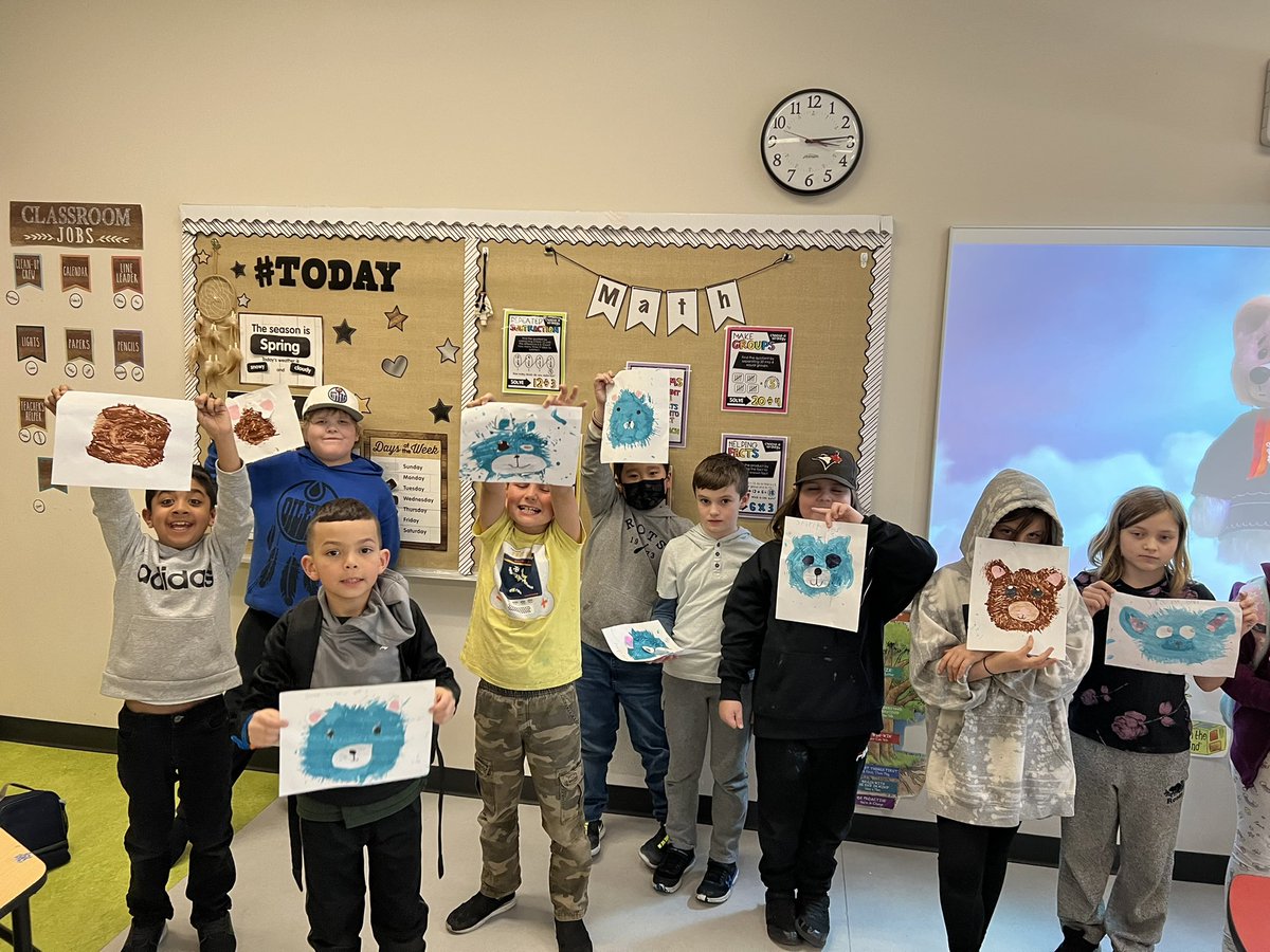 ChantilleLaura's tweet photo. #BearWitnessDay #JordansPrinciple #EveryChildMatters @SpiritBear @FMPSD @indigenousFMPSD @ChristinaGFMPSD https://t.co/44ZWYhwxmC