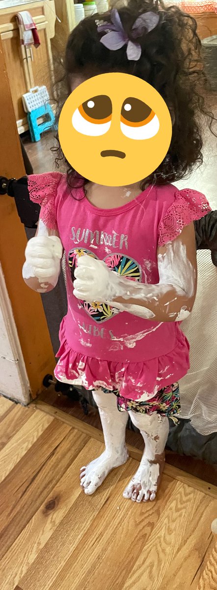 NaleyGonzalez's tweet photo. So my youngest turned three this week and she turned the chaotic dial up to 💯

All I can say is she found some acrylic paint 🤷🏽‍♀️ https://t.co/r0G97rTJ6S