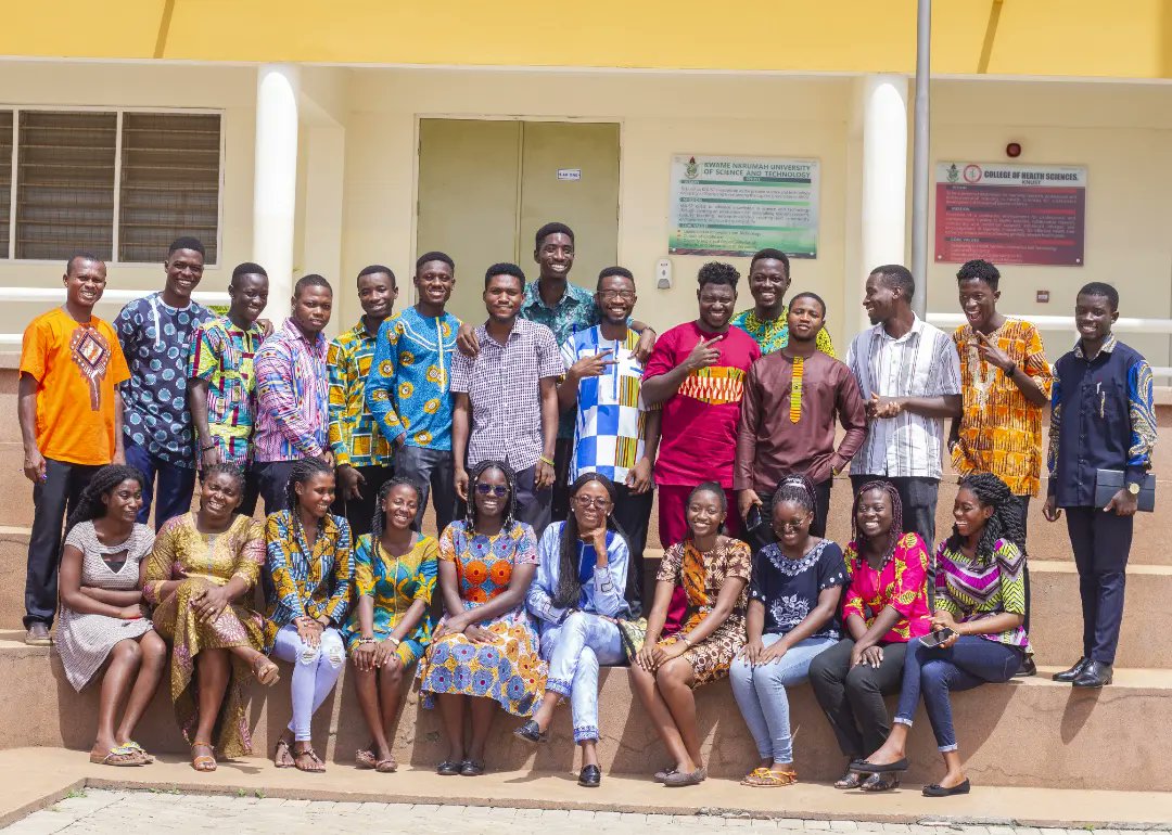 GvmsaKnust's tweet photo. #Day2 of the celebration 🍾✨
It's an African print Tuesday https://t.co/2hgInkHu2D