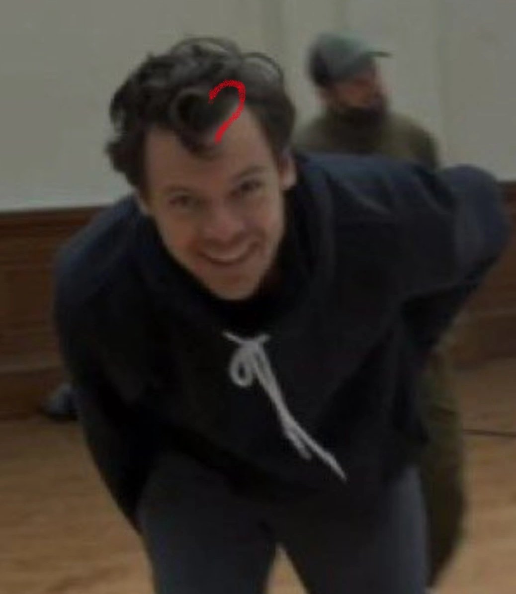 rxnoftb's tweet photo. curly boy ❤️ https://t.co/IzMfuSJww8