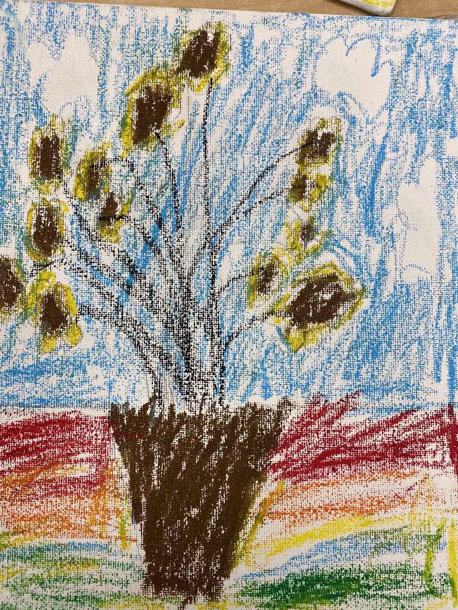 Just a few of the wonderful creations the Groovy Grade 1’s made inspired by Monet’s Waterlilies and Van Gogh’s Sunflowers for precious Mother’s Day gifts! 💕🌸💕<a href="/FalconFeat/">St. Francis</a>