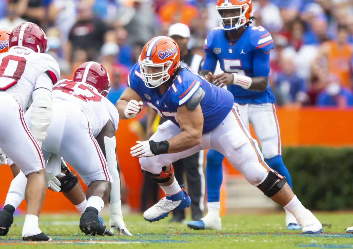 RZFoxSports's tweet photo. Left tackle Trent Mitchell out of Florida is hoping to hear his name called first on day 1 of the draft day tonight!
Mitchell might just be the best o line prospect to enter the draft this cycle as he is the fastest o linemen, strongest o linemen, and a very well rounded blocker. https://t.co/OmK8o43jRt