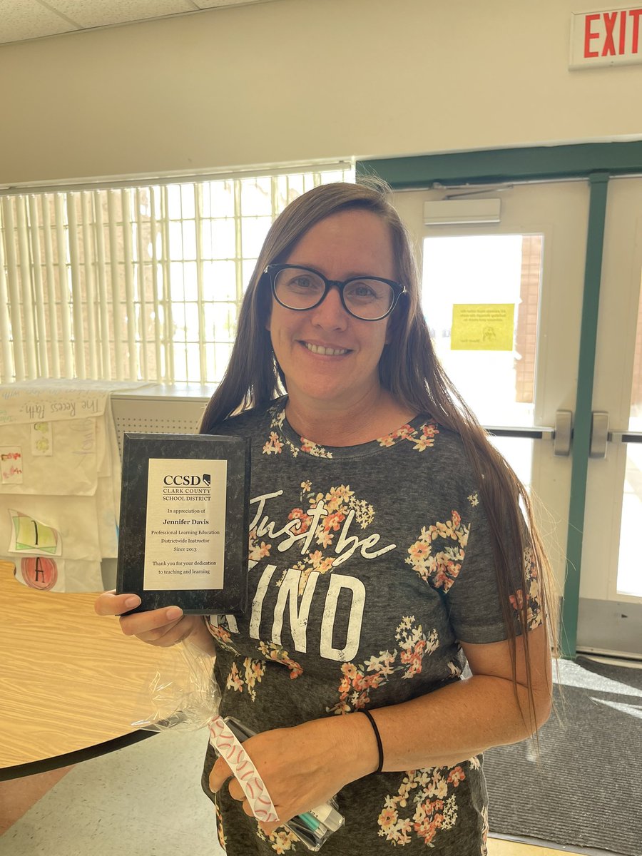 CCSD_PLE's tweet photo. Celebrating our wonderful PLE instructors! ❤️ Giving their time year after year to teach districtwide @ClarkCountySch . Thank you! You are appreciated! 👏🎉👏🤩 @ccsd_lpld @CSHSMagnet @JEManchCCSD https://t.co/tX4omKnr6O