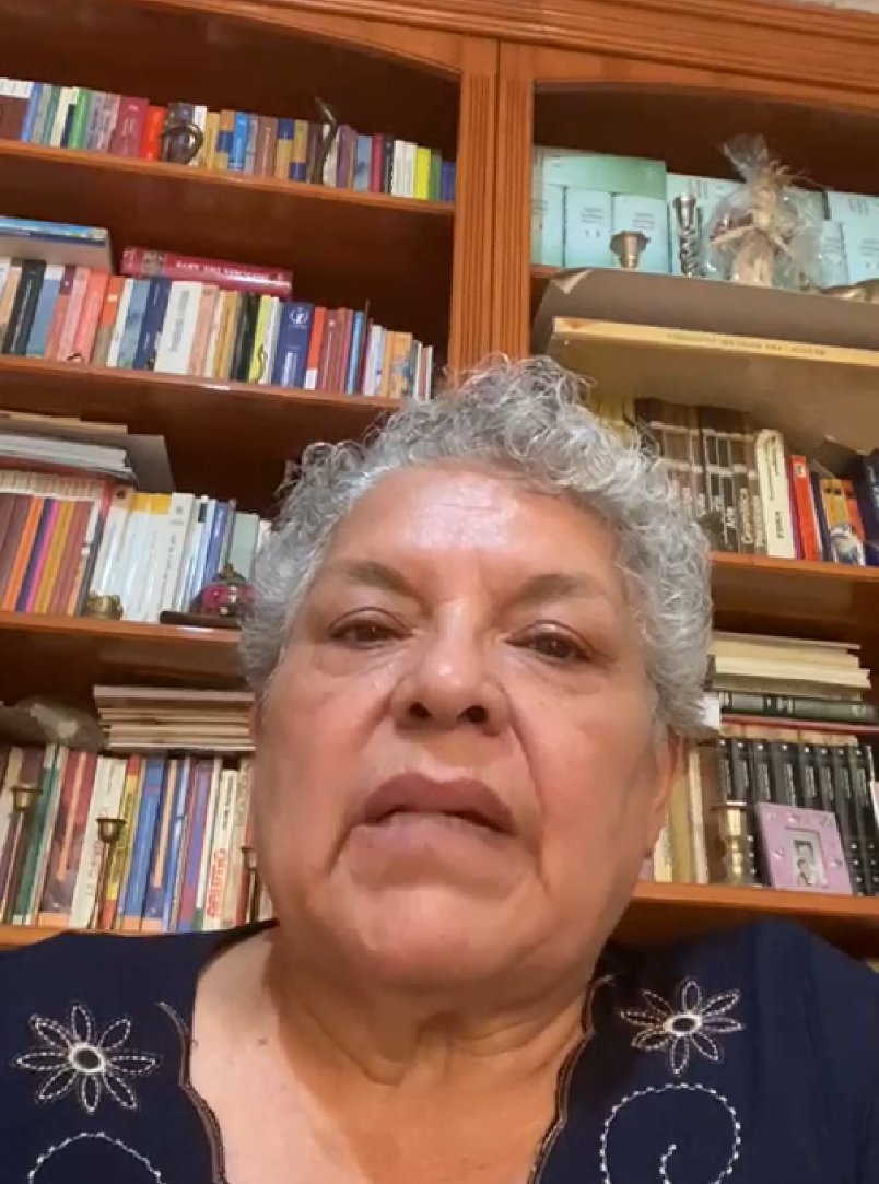 MichoacanMorena's tweet photo. Hoy en su día les mando un fuerte abrazo, a todas las que como yo somos madres, hoy y siempre seguiremos siendo el motor de la sociedad, desde los distintos espacios en los que nos desenvolvemos, fuerte abrazo y sigansela pasando de maravilla, su amiga Ana Lilia. https://t.co/FQJJZkDoOu