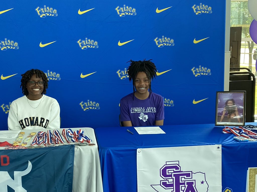 bamadavis2's tweet photo. Congratulations to Lauren and Faith, both 4-year varsity Track and Field athletes, on their signings today! Faith will be attending with Stephen F. Austin University and Lauren will be attending Howard University! @FHSRaccoons https://t.co/spQlv6sTiD