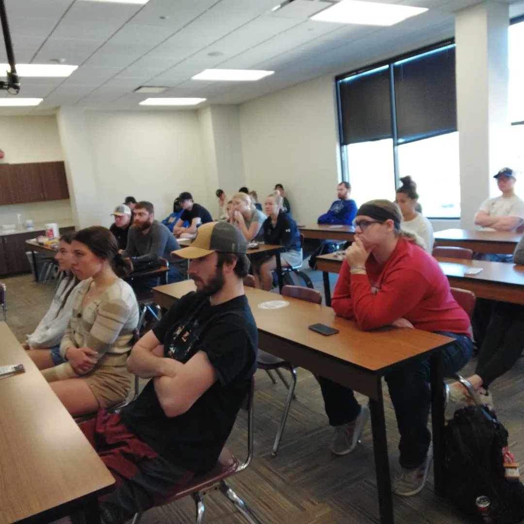 TLC (Teaching for Learning Capstone) unit is a comprehensive intrcutional tool for planning, implementation, and evaluation during student teaching. Katie Juarez presented on TLC and her student teaching experience to the KHP students. EXCELLENT work, Katie!! #VCSU #vcsukhp
