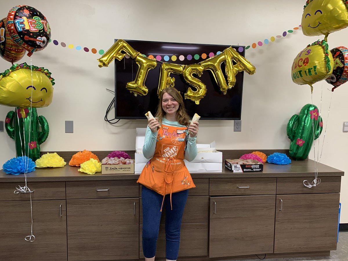 8518Celebration's tweet photo. May Birthday and Anniversary Celebration. #TacoTuesday! https://t.co/lRe0Yh7n8L