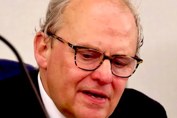 Farnakyboy's tweet photo. Good news for the angry grandpa #andersaslund!!! another happymaker booster shot has been approved for him - rumors say that for 70 and older the 6th shot will be approved soon 😊 #covidhoax #pfizer #moderna #AstraZeneca #soros #pharmabro #fauci #covididot #clown #farthead https://t.co/3TmliSWAHM