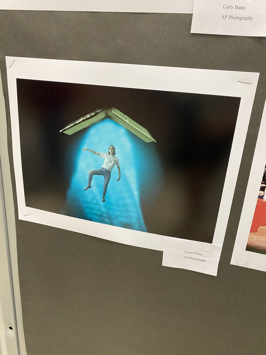 ahsbooks's tweet photo. Library Media students who are incredible artists! #ahslibrary https://t.co/Clfg0QfTmZ