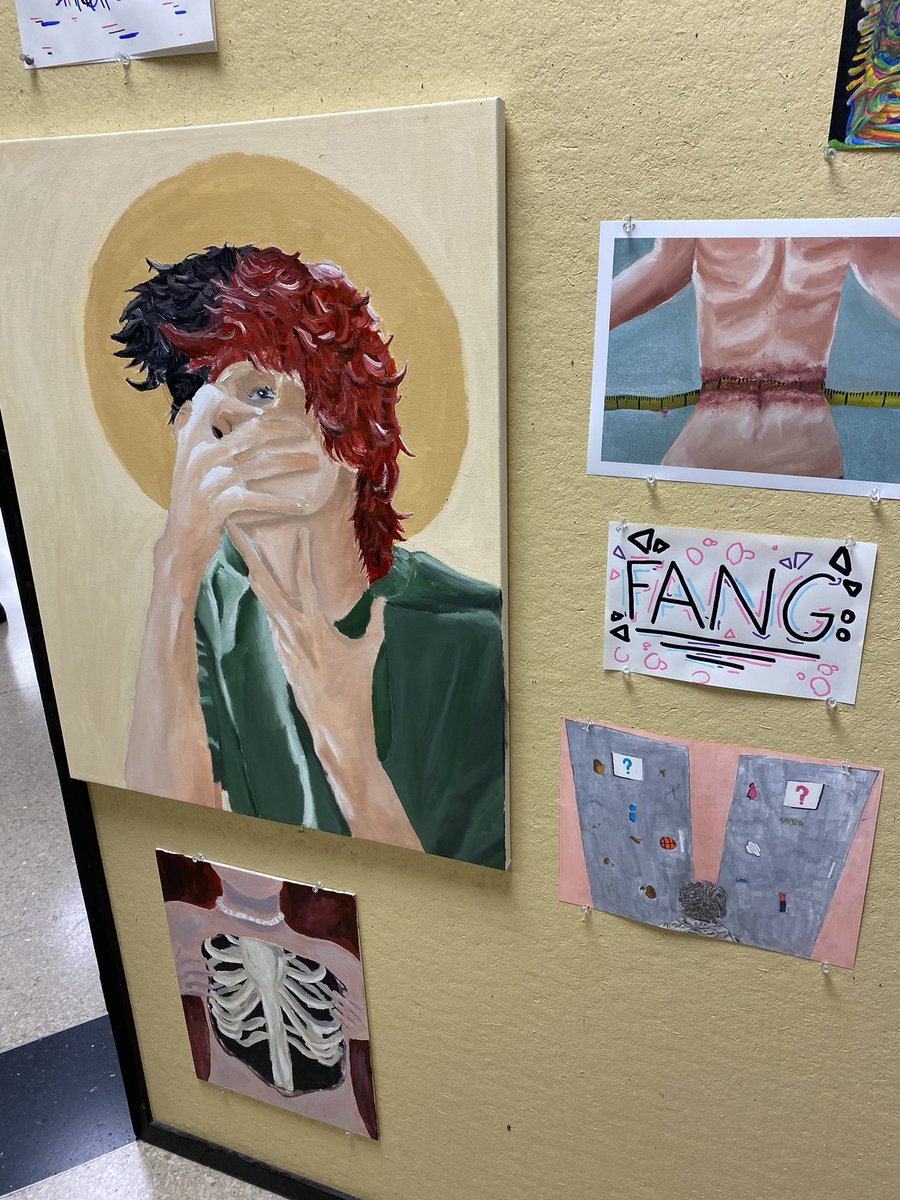 ahsbooks's tweet photo. Library Media students who are incredible artists! #ahslibrary https://t.co/Clfg0QfTmZ