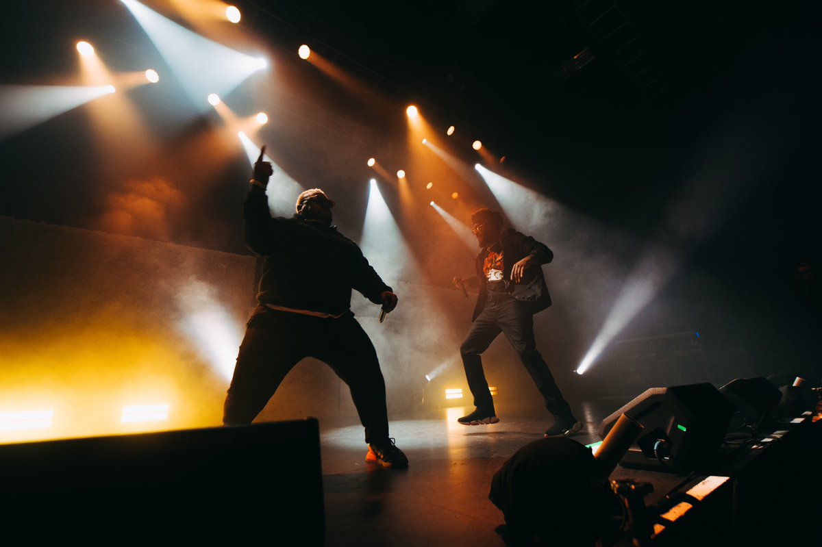 BIGKRIT's tweet photo. Can’t No One Do It Better Hoe… #ReturnOf4eva #DRDDTour 🌹👑
@bigsant https://t.co/1fLwsoz3od