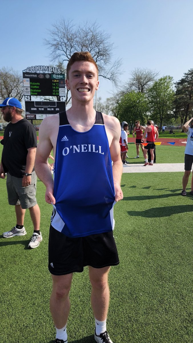 ONeillTrack's tweet photo. Keaton Wattier 2nd🥈in 110HH with ✨️NEW✨️ SCHOOL RECORD of 14.88. Headed to Burke. 🏟 https://t.co/hFHRkwAD8G