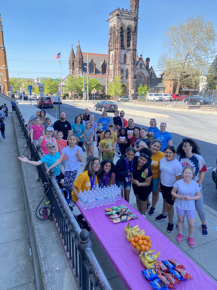RForgotch's tweet photo. Harding GOTR activated their star power and did an AWESOME job completing their practice 5k today! A huge thank you to everyone that came out and cheered, helped, and ran with our girls! Your support means everything! https://t.co/UodKMVGxz9