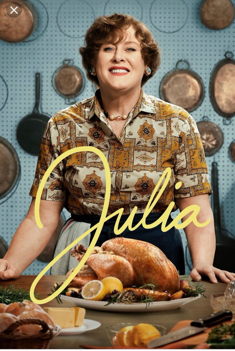 #SarahLancashire as #JuliaChild from <a href="/HBO/">HBO</a> on <a href="/sky_atlantic/">Sky_Atlantic</a> is everything...that is all👌