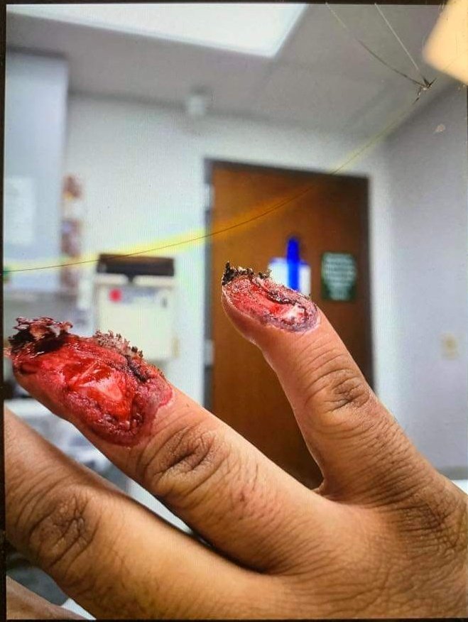 kingstoned1999's tweet photo. Life can change in a snap of fingers.

#construction
#StaySafe https://t.co/syPRS0KavX