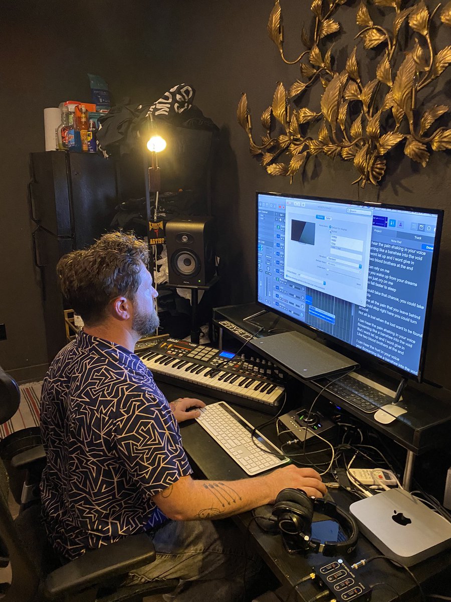 STEPHEN CHRISTIAN tweet media