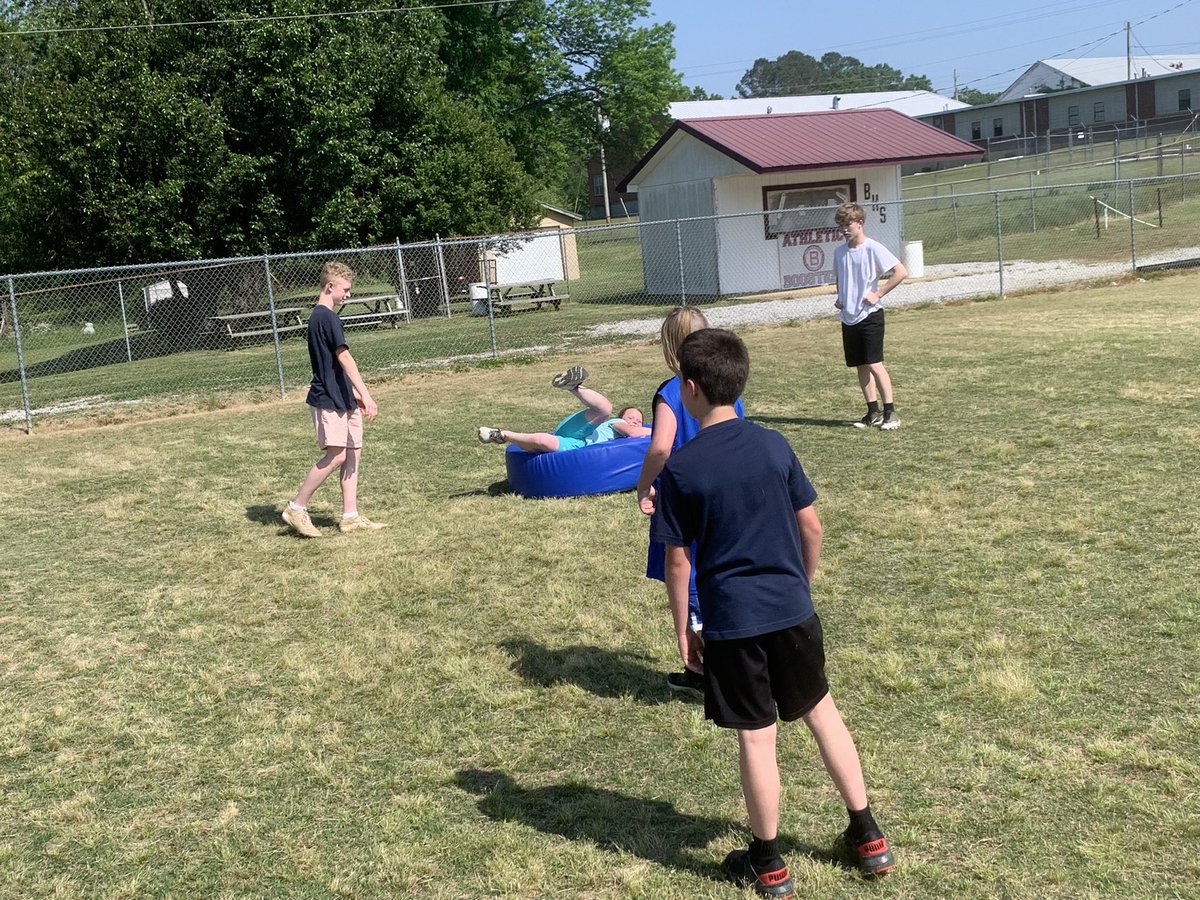BIGGLionFB's tweet photo. First day of kid’s camp in the books! Future Lions showing out. #BIGGBUILT https://t.co/SkOeoIlQ7z