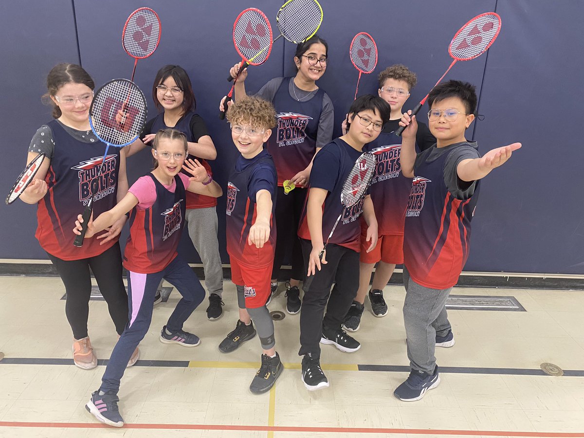 MsHorsman's tweet photo. Teamwork got us 1st for Jr. Badminton Division. It’s not about how many 🥇 you win, it’s how far you can go in the draw to accumulate points for your school. We had a silver medalist, two fourth place finishes &amp; five top eight placements &amp; that’s how you win the Jr. 🏸 Division! https://t.co/nu10ve2fV1