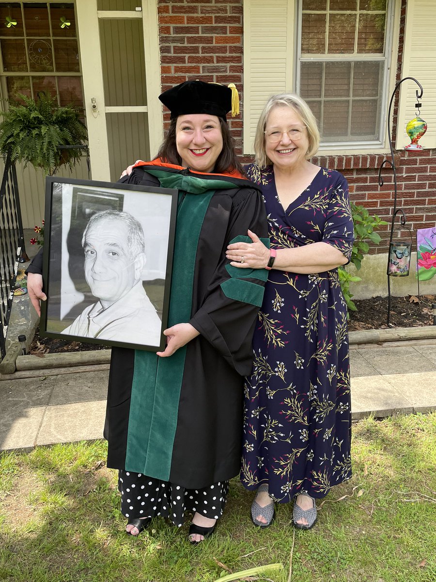 MemphizAce's tweet photo. Dr. Ace, MD - We did it, Baba. ❤️ https://t.co/KCj0HfRmXE
