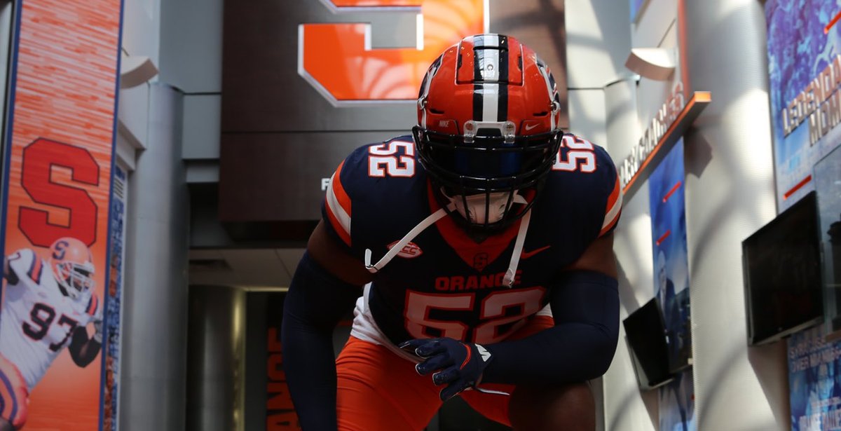 2023 offensive lineman and priority Orange target Eric King (<a href="/Ericking_52/">Eric king</a>) has scheduled an official visit to Syracuse. si.com/college/syracu…