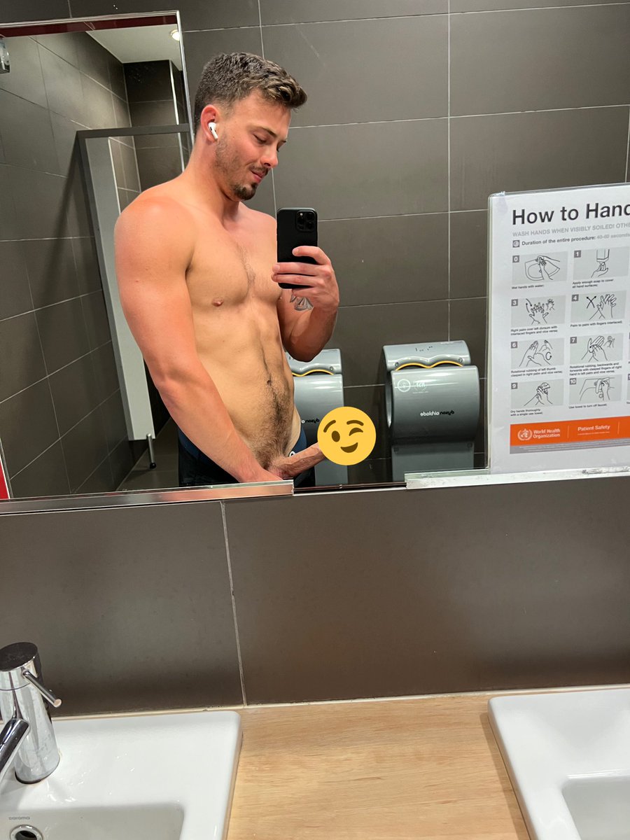 hungben98's tweet photo. The emoji’s are getting smaller and more revealing 😈 RT to make it disappear https://t.co/Jlex19aGoe https://t.co/B0ezwYEHih