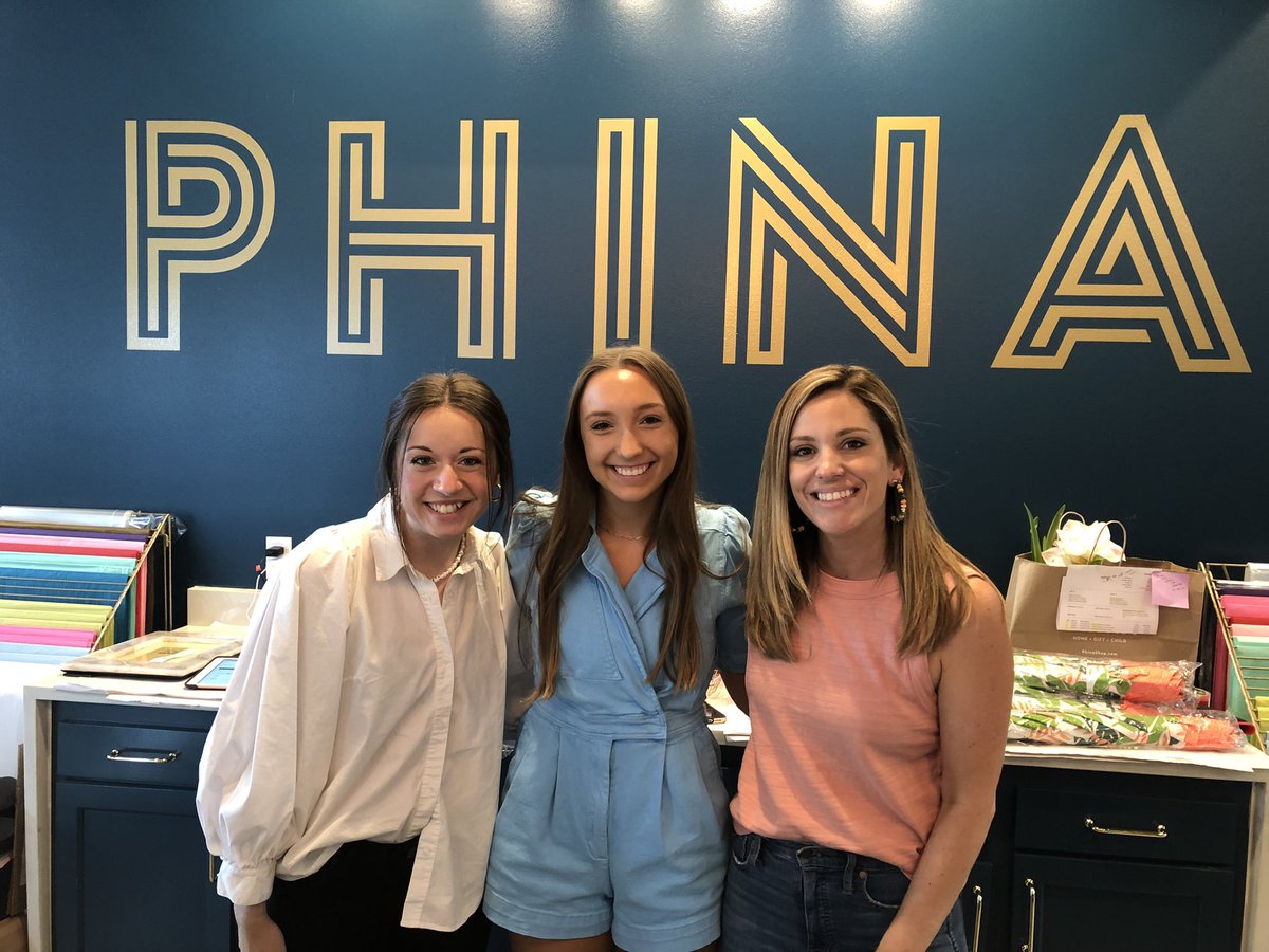 JEDCO_News's tweet image. Our team is pounding the pavement all week long to connect with small businesses &amp;amp; share JEDCO’s story. We met awesome business owners in #Metairie today. 🎉 Our team loves making connections &amp;amp; serving the many businesses at the HEART of our economy. 

#EconDevWeek22