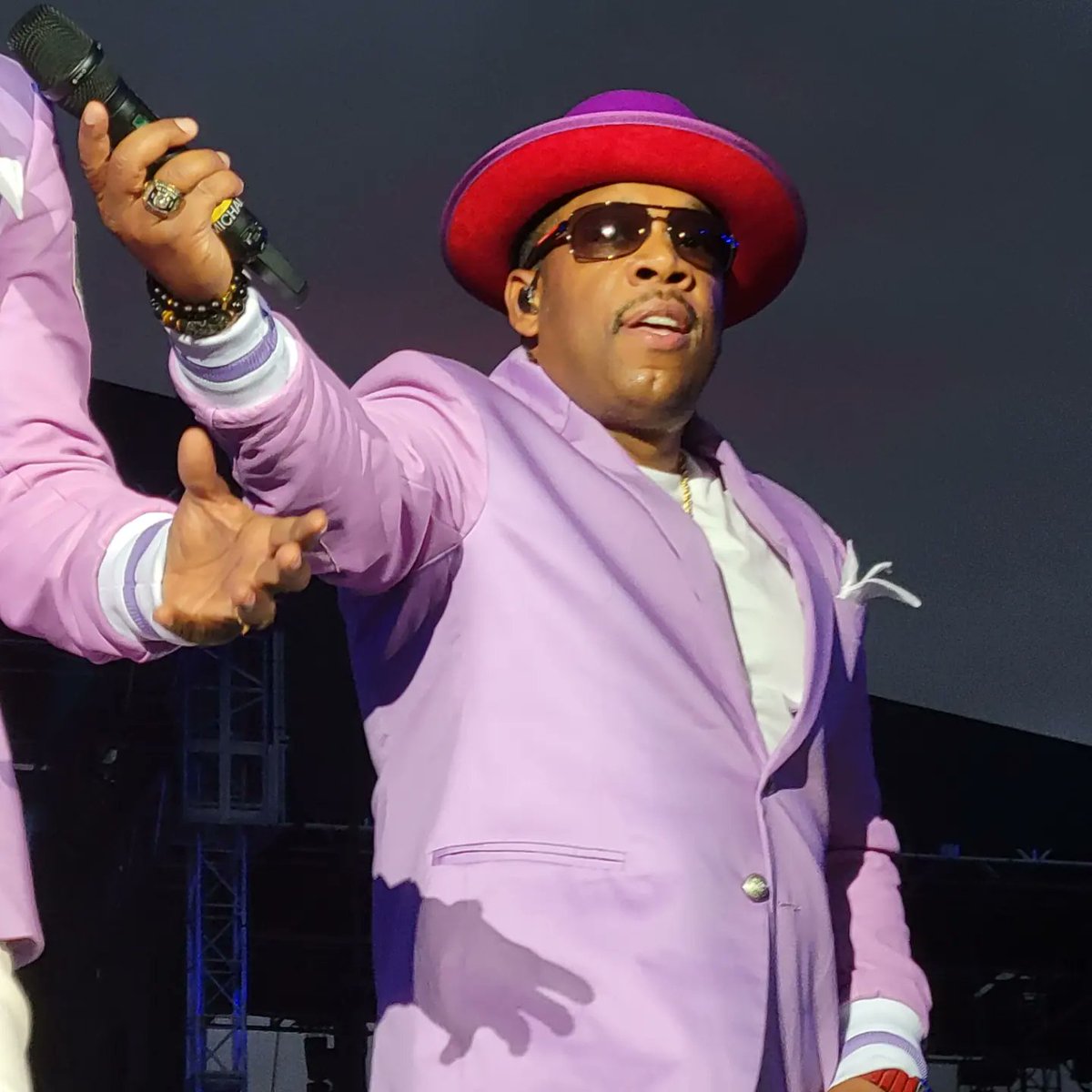 VeronicaJacks13's tweet photo. @OriginalBBD Man, can I just say I love y'all! FRFR 
#NEFAN4LIFE https://t.co/x9h94sX5Ju