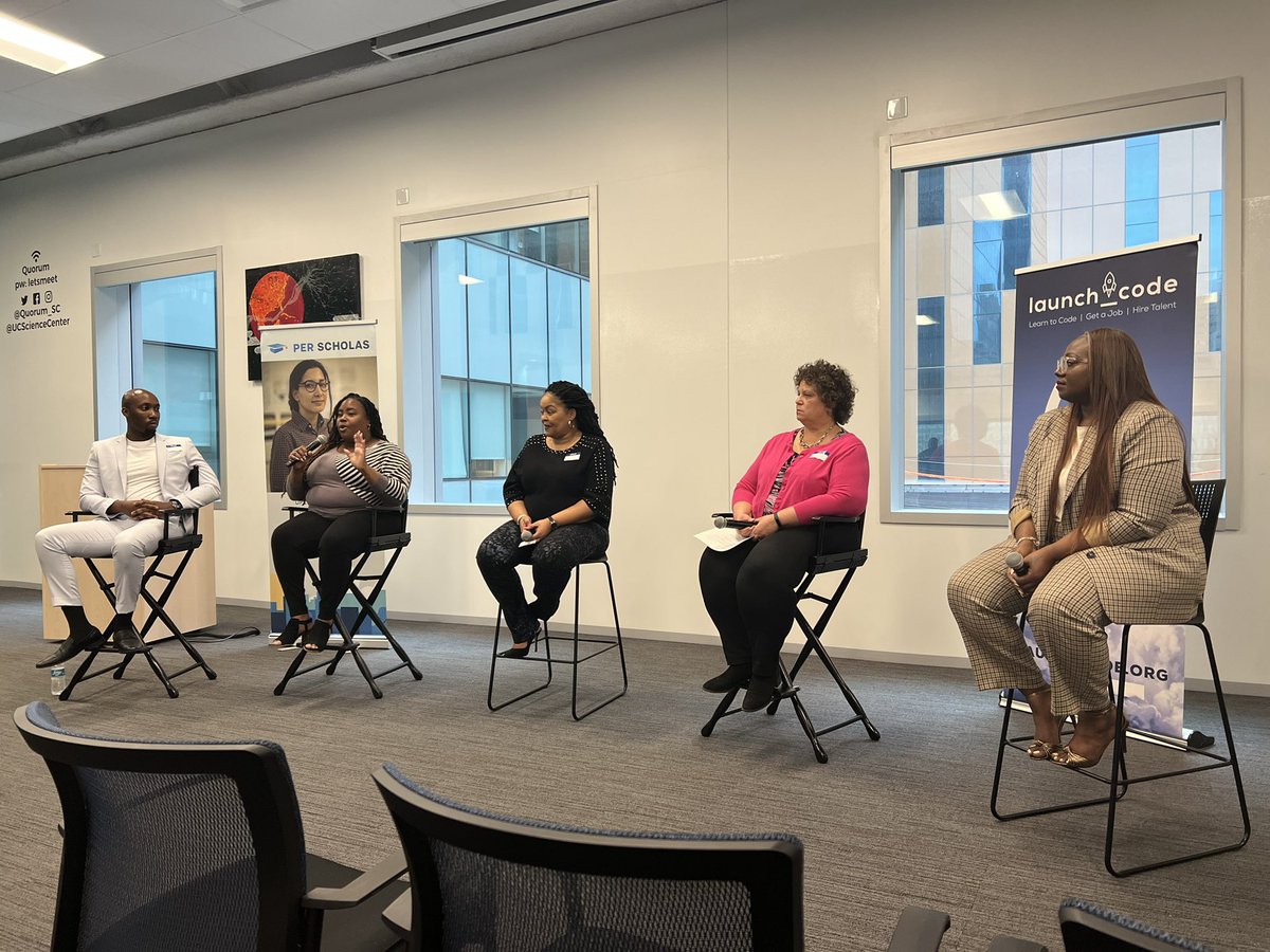 AshleyAPutnam's tweet photo. Leave it to @nikkipump @PerScholas and @KeighanGunther @launchcode to bring together some of the brightest #workforce &amp; #HR leaders in Philadelphia to talk diversifying Philly tech.

Excited to be in the room with colleagues and thought leaders. #PHLFutureofWork #TechDiversity https://t.co/16FaWlB0ls
