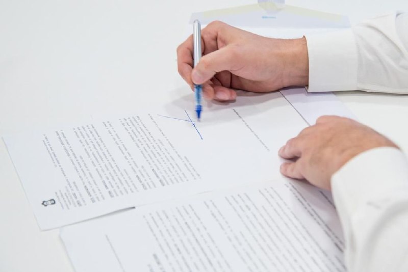 TARJETAS +U A 2500 DOCENTES DEL SUTEF💳

Entregamos la tarjeta +U a más de 2500 trabajadores y trabajadoras de la educación que forman parte del SUTEF, quienes podrán obtener beneficios y descuentos en comercios y servicios de las ciudades de Tierra del Fuego.