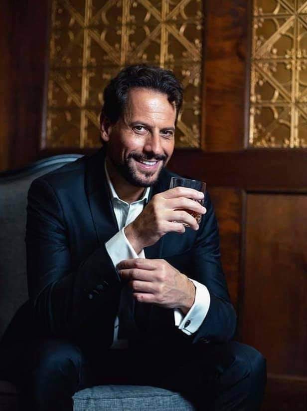 GruffFans's tweet photo. #IoanGruffudd

#FantasticFour #Fantastic4 #Hornblower #Harrow #ITVliar  #Forever #JamesBond #nextbond #bond007 #bondjamesbond #sexymenover40 https://t.co/I0g7osPKdZ