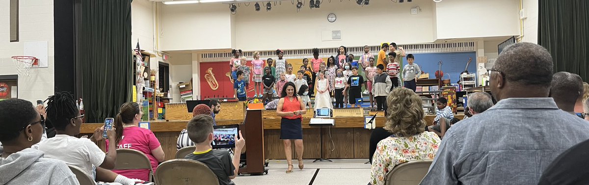 OPS_MusicEd's tweet photo. Way to go Pinewood singers! @OPS_Pinewood https://t.co/SmnPqpdBKj