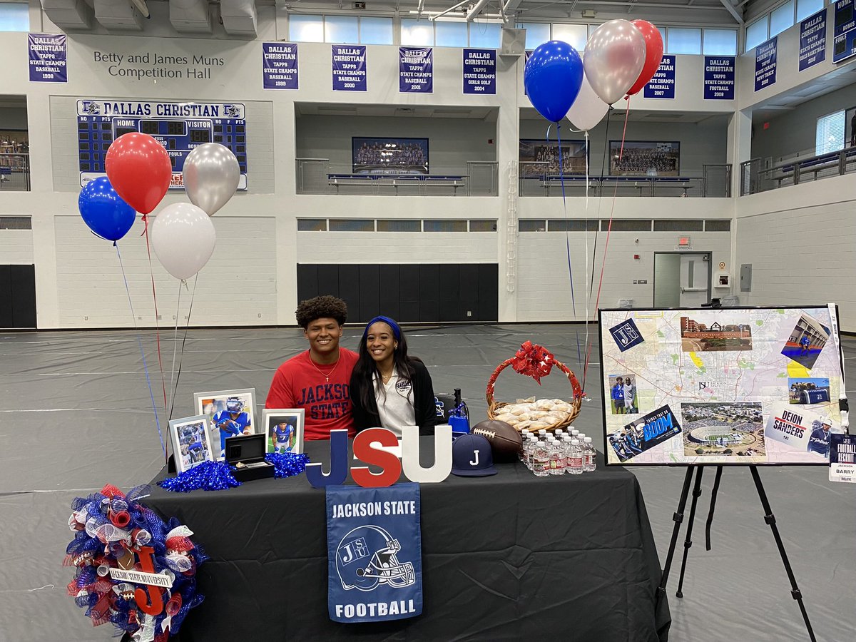 𝐽𝑎𝑐𝑘𝑠𝑜𝑛 𝐵𝑎𝑟𝑟𝑦🫐 tweet media