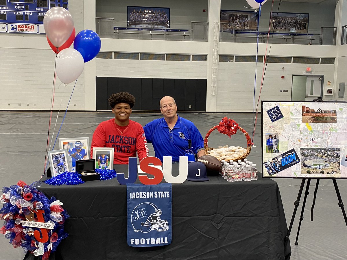 𝐽𝑎𝑐𝑘𝑠𝑜𝑛 𝐵𝑎𝑟𝑟𝑦🫐 tweet media