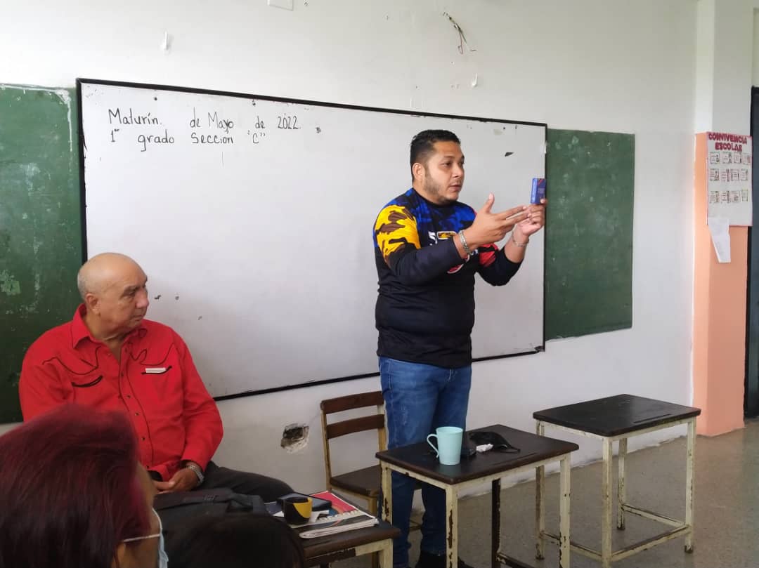 VP de Formación del PSUV tweet media
