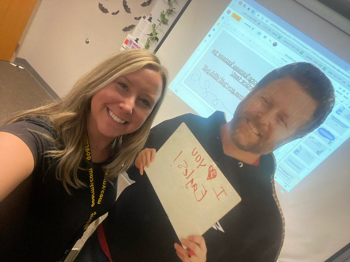 completeHSM's tweet photo. Flat @thebotty made the rounds today at CHSM!  #believeinbotts 💜 https://t.co/kAbvtyzPDS