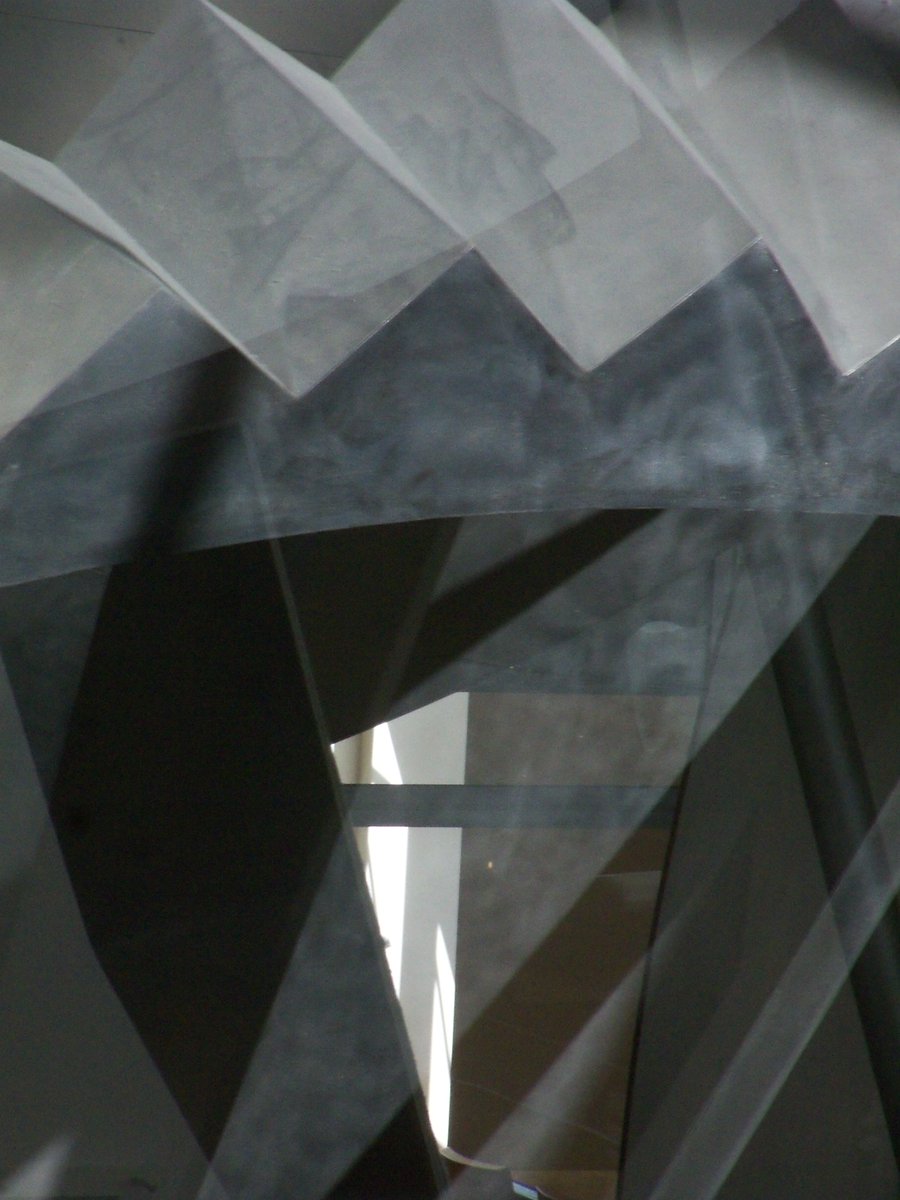 danielmuses's tweet photo. #artphotography #reflection #sfdetails #sfpl #composition

one of the three thousand or so of ten thousand photographs that survived my laptop being jacked, valid reasons why not - but back that stuff up https://t.co/fbZx9YUcMg