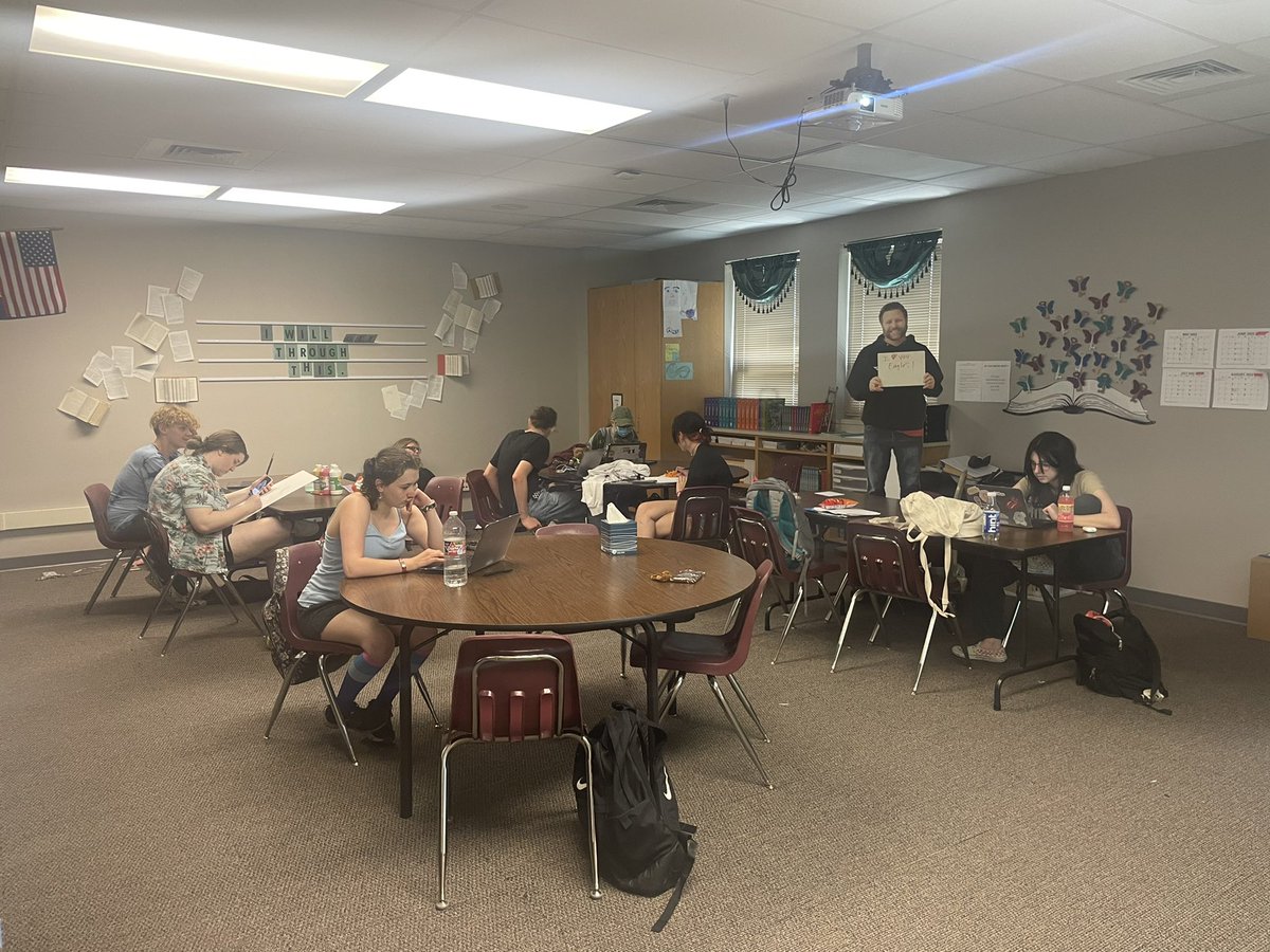 completeHSM's tweet photo. Flat @thebotty found the classrooms and his old office!  #believeinbotts  💜 https://t.co/YPdOJkOHuj