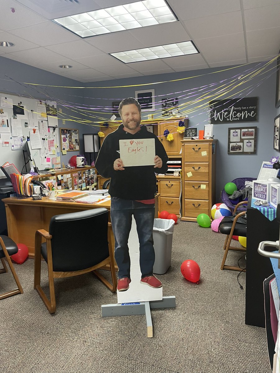 completeHSM's tweet photo. Flat @thebotty found the classrooms and his old office!  #believeinbotts  💜 https://t.co/YPdOJkOHuj