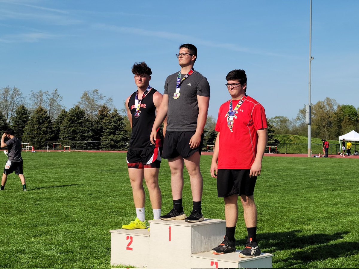 Drew Pospisil 2nd in the discus!!