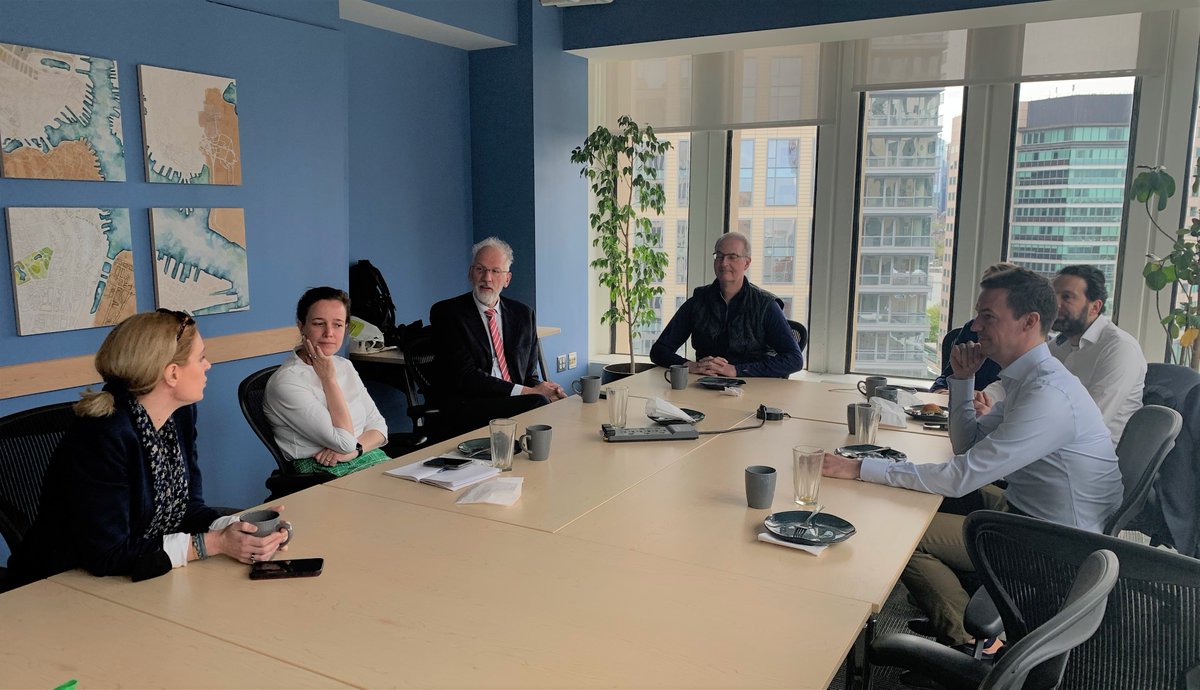 AdrianVanAlphen's tweet photo. Boston groups from @NLNetherlands meet with @NLinNY Deputy Consul at @CICBoston in @KendallSquare: @BarryNieuwenhu1 + @martijn_lammers + @MDuitemeijer + @lauralammers74 + @AdrianVanAlphen https://t.co/D1yGUsClhi