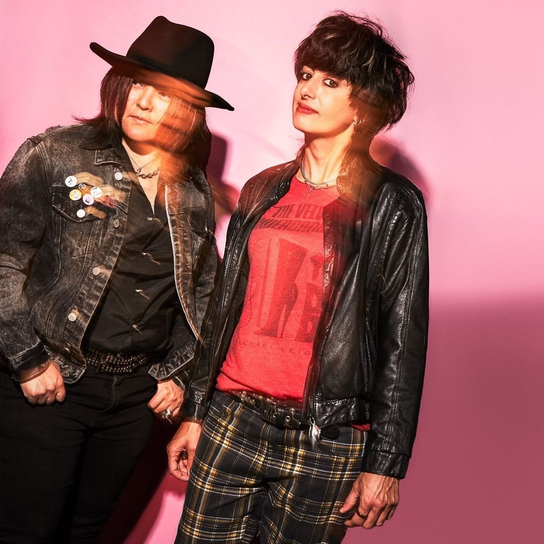 ATTN #LA🚨BASS PLAYERS: We are looking for a woman/queer bass player to join our band! Get in touch if U are interested or pass along to someone that might be! Ad link 🔗 in our bio. Serious inquiries only. Cheers!🖤⚡️
#thedamedband #punk #postpunk #queerpunk #queerband #bass