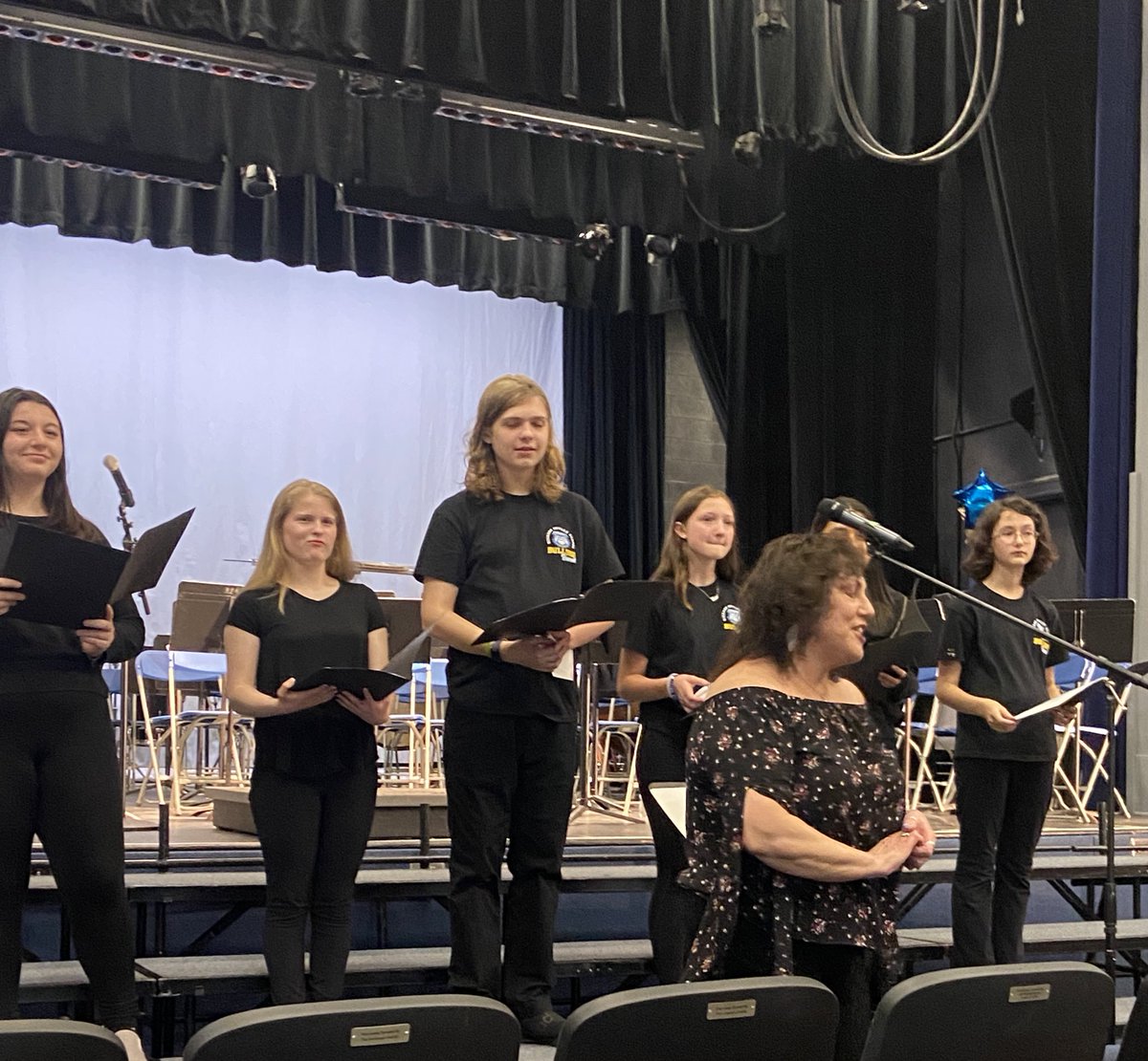 mrs_bESL's tweet photo. @RBSBANDS always bringing #awesomeness in concert! https://t.co/wZS5nP7jjf