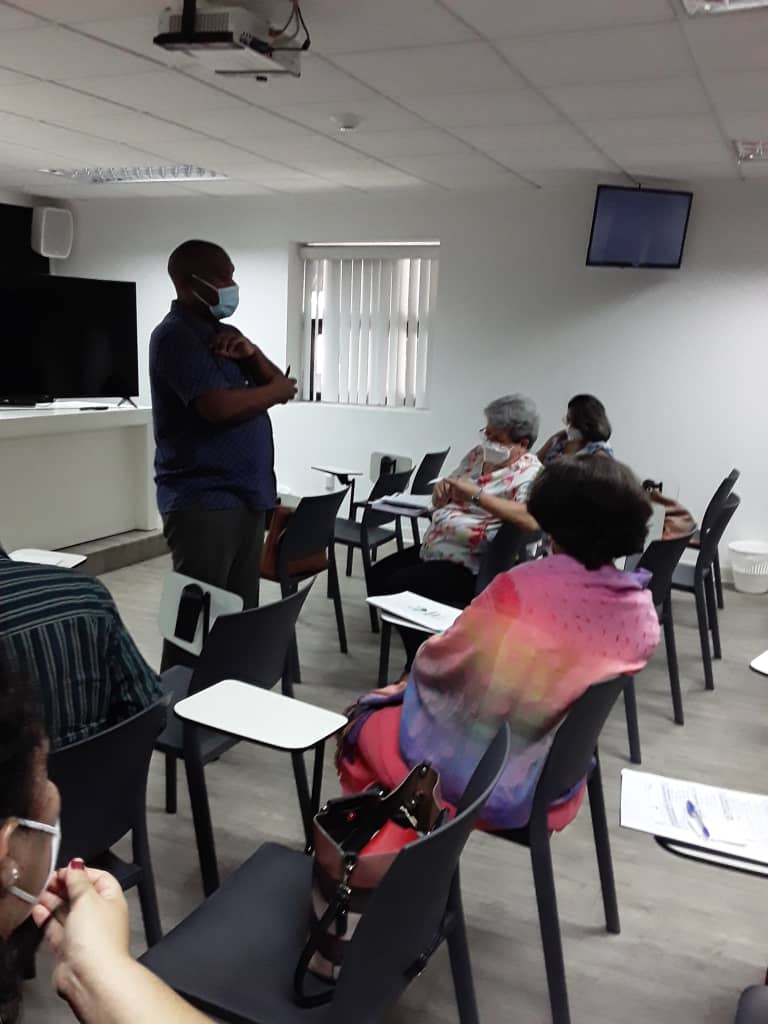 IgaCuba's tweet photo. Durante esta mañana, en PABEXPO, se estuvo desarrollando el taller "Reducción integrada del riesgo de desastres" del #ProgramaSectorial de Ciencia, Tecnología e Innovación del cual la Dr.C. Ida Inés Pedroso asumió la Dirección.
#ComprometidosConLaCiencia
#CITMACuba https://t.co/fDvZSvFwX6