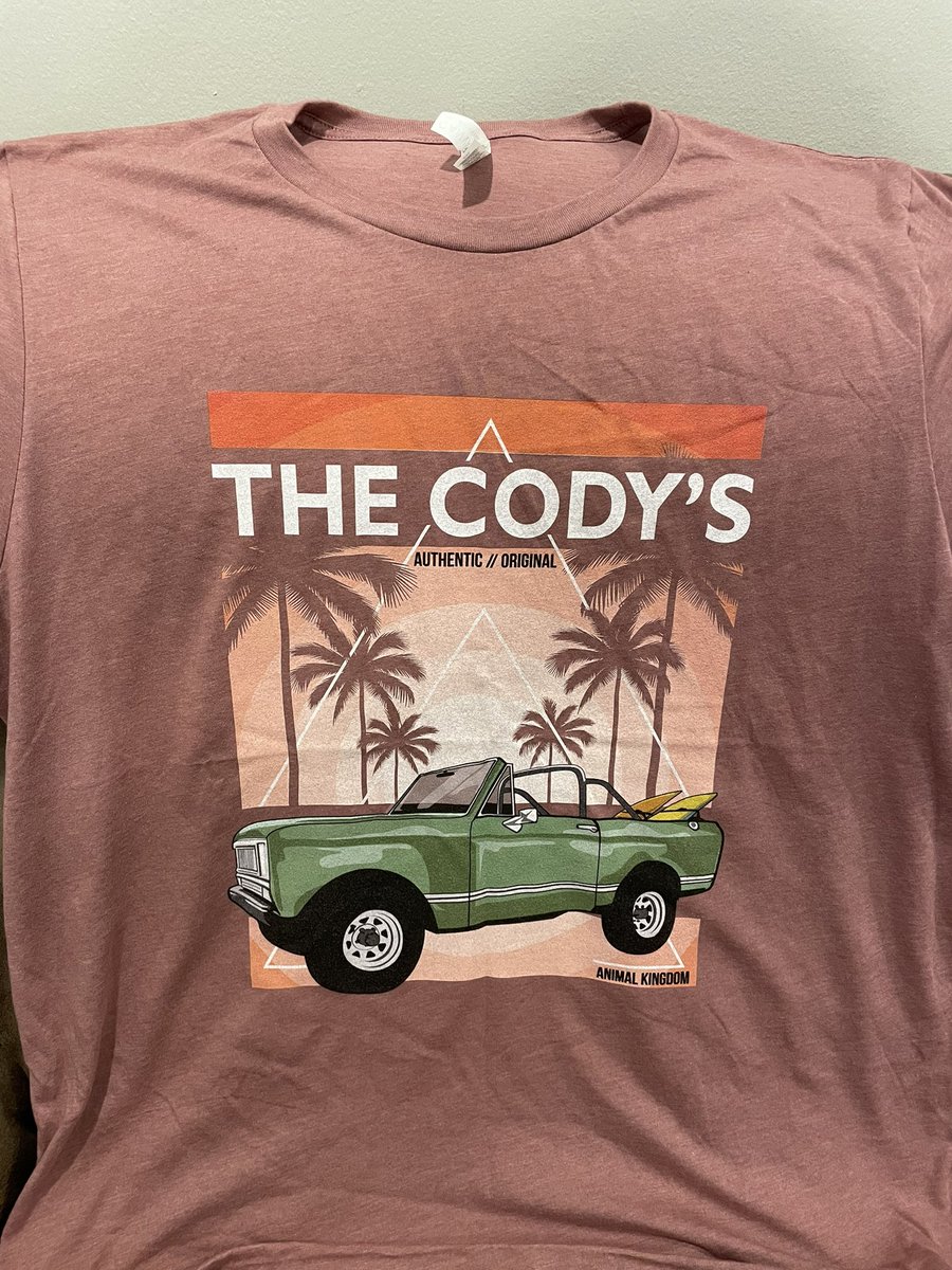 Longisland1892's tweet photo. So happy to get an @AnimalKingdom shirt off @Etsy! #thecodys #AnimalKingdom @tntdrama https://t.co/FsSd2FJyub