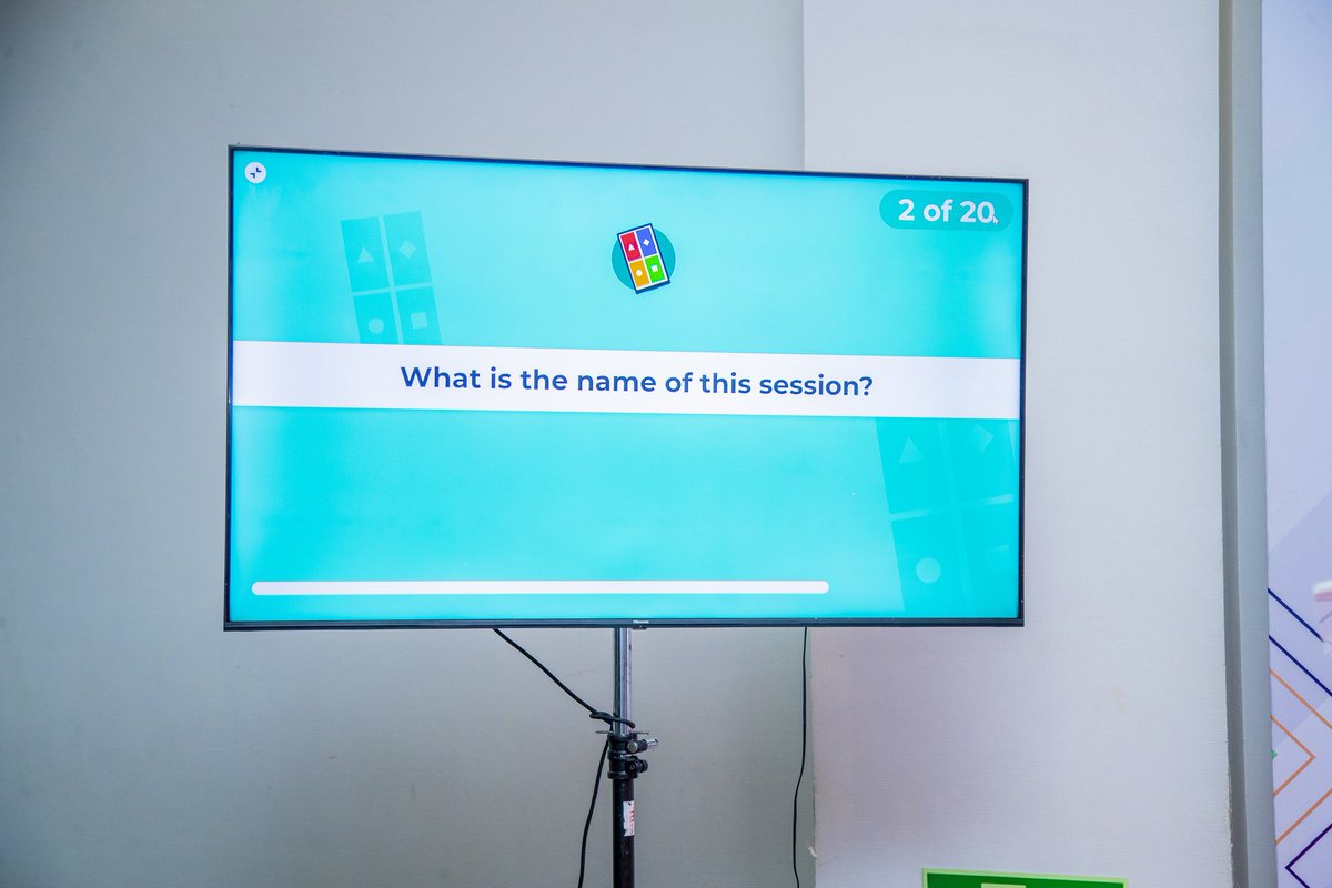 DarShapers's tweet photo. Thread 5 : Kahoot! Time 🔥😜. It ain't a #ShaperTalk with no Kahoot!.
#IWTz2022 @Funguo_Tz @undptz https://t.co/k3VPhrqrlK