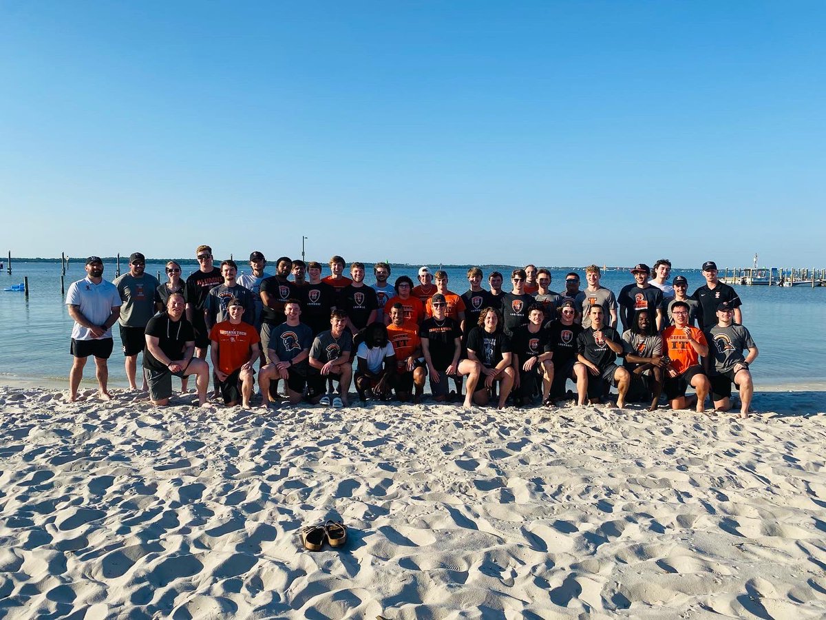 CoachMacciomei's tweet photo. 10 AM CT tomorrow, we go to work! @tech_lax #GoWarriors https://t.co/5Ls6DbnPFc