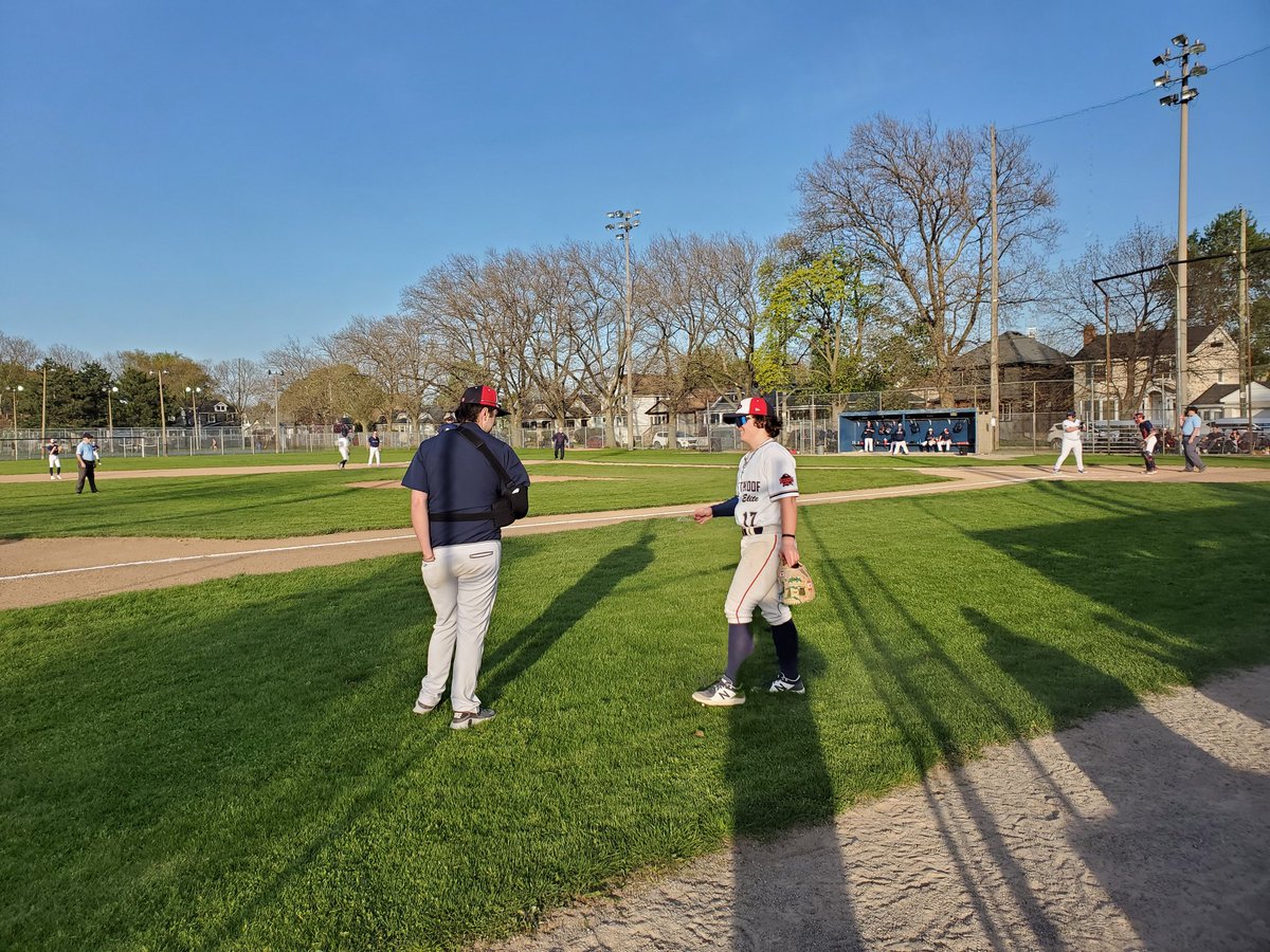 BullettBaseball's tweet photo. @BullettBaseball BP Elite 15U vs. Elite 16U scrimmage at Alex Mackenzie Park. https://t.co/1A3I7eS9TW