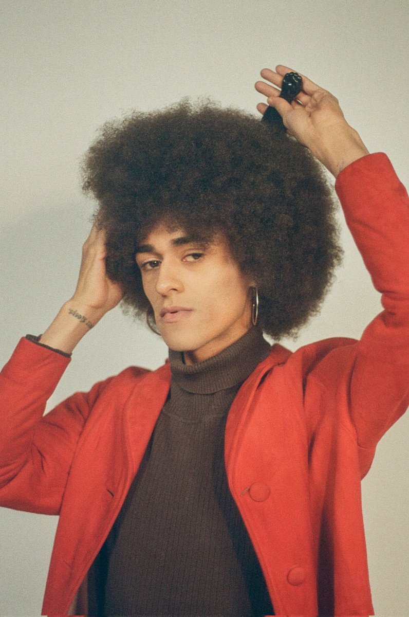 Vintage Headshots 
Feeling right out of the 70s 
#nostalgia #vintage #headshots #model #actor #photoshoot